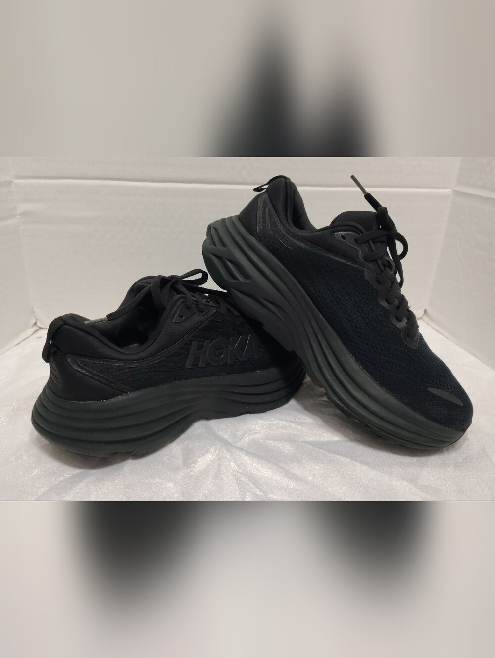 Hoka One One Bondi 8, Women # 8.5 Running Shoes - Picture 7 of 11